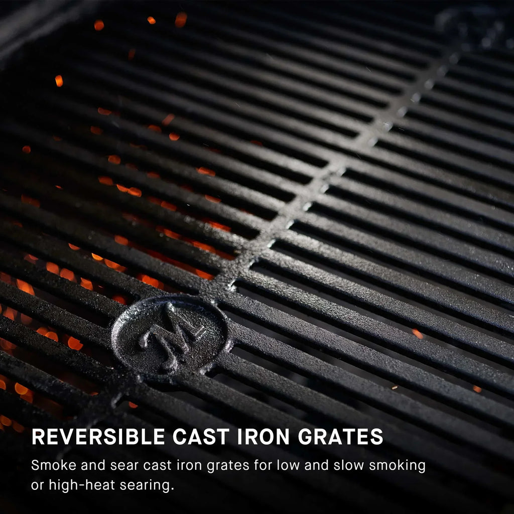 Masturbuilt - Gravity® Series 800 Digital Charcoal Griddle + Grill + Smoker