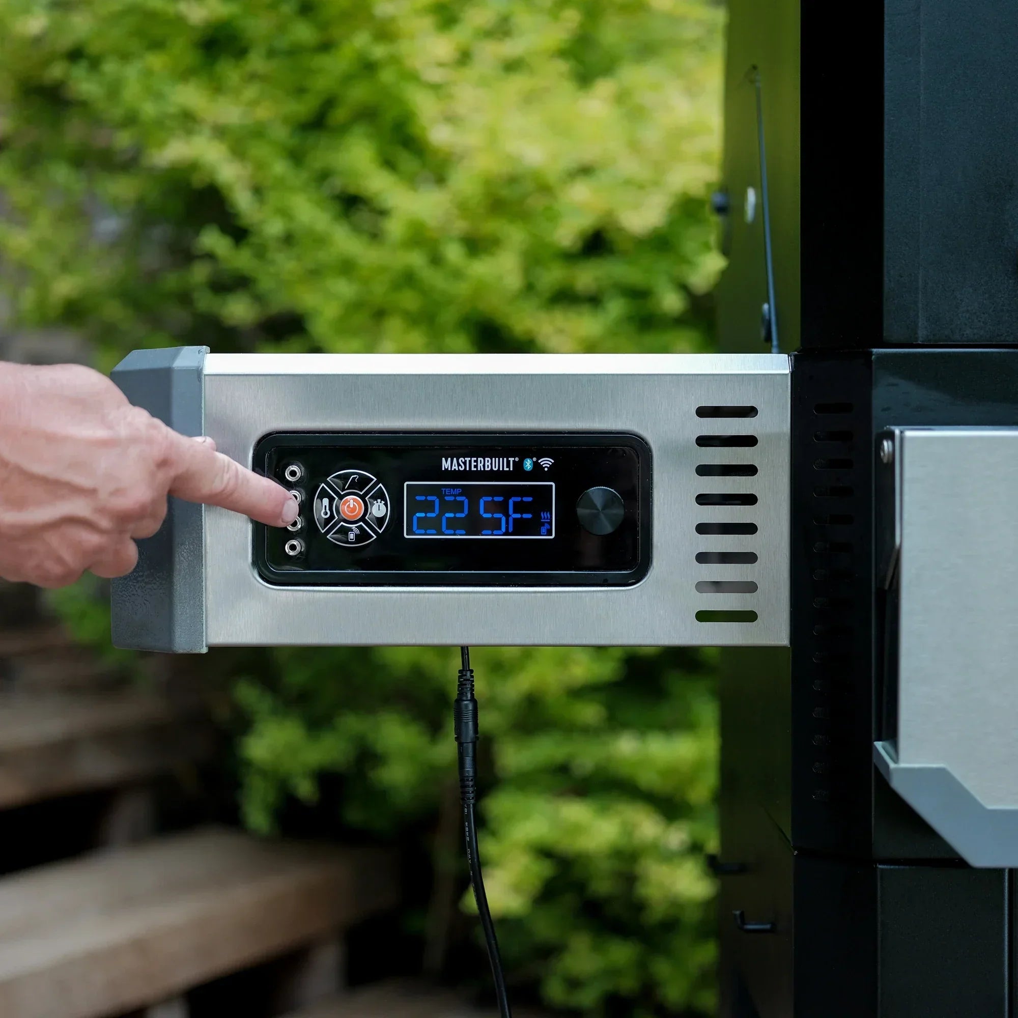Masturbuilt - Gravity® Series 1050 Digital Charcoal Grill + Smoker